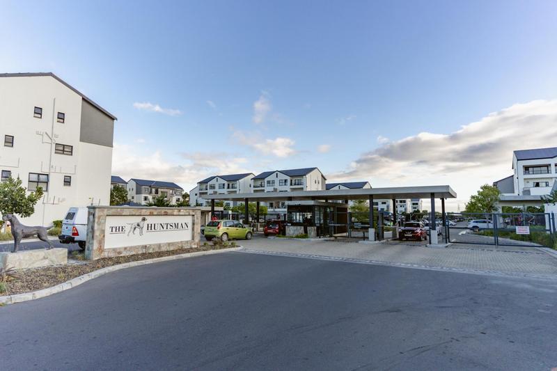 2 Bedroom Property for Sale in The Huntsman Western Cape